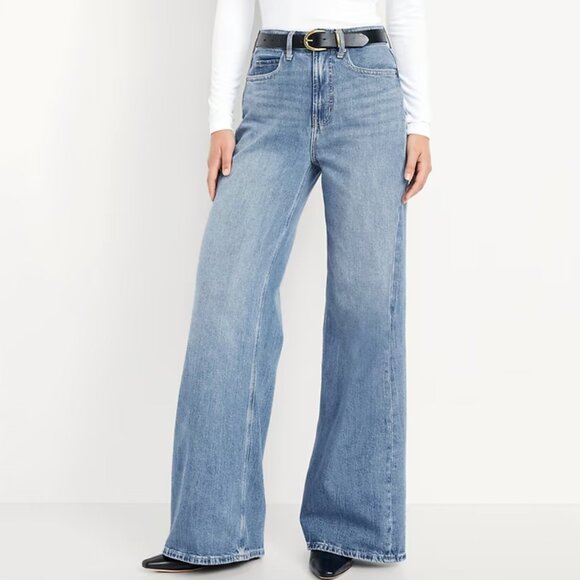 NWOT Old Navy Medium Wash Extra High-Waisted Super Wide-Leg Jeans - Picture 1 of 5